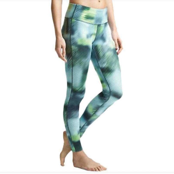 Athleta Pants - Athleta Alpine Chaturanga High Rise Tight Patterned Leggings Size M SOFT!